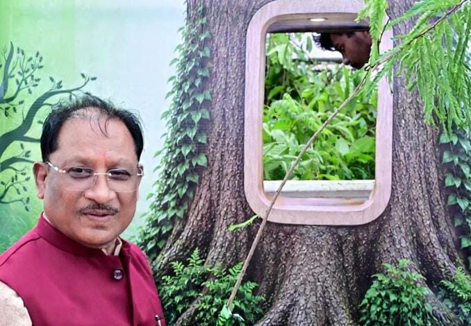 आज लगाया गया हर पौधा आने वाली पीढ़ियों के सुरक्षित भविष्य का आधार बनेगा : मुख्यमंत्री विष्णुदेव साय…. आज लगाया गया हर पौधा आने वाली पीढ़ियों के सुरक्षित भविष्य का आधार बनेगा : मुख्यमंत्री विष्णुदेव साय….