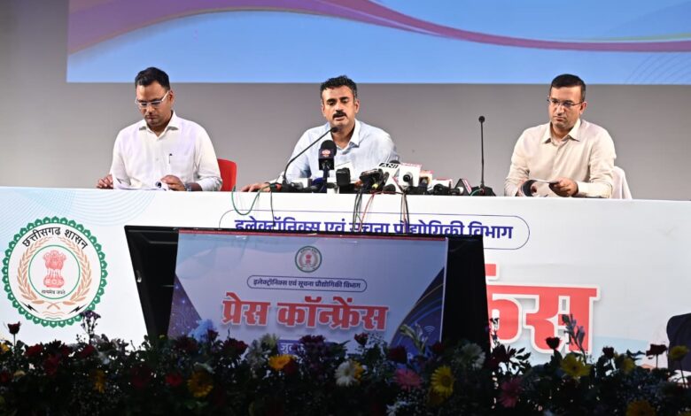 इलेक्ट्रॉनिक्स एवं सूचना प्रौद्योगिकी विभाग डिजिटल नवाचारों के माध्यम से सुशासन सशक्त, राज्य में डिजिटल सुशासन को नई दिशा प्रदान करने के लिए निरंतर कार्यरत….