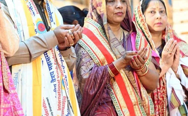श्रीमद्भागवत कथा समाज को संस्कृति और संस्कारों से जोड़ने का सशक्त माध्यम : मुख्यमंत्री विष्णु देव साय….. श्रीमद्भागवत कथा समाज को संस्कृति और संस्कारों से जोड़ने का सशक्त माध्यम : मुख्यमंत्री विष्णु देव साय…..