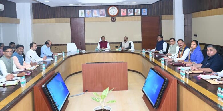 मुख्यमंत्री विष्णु देव साय की अध्यक्षता में कैबिनेट बैठक संपन्न, कई महत्वपूर्ण प्रस्तावों पर लगी मुहर…..
