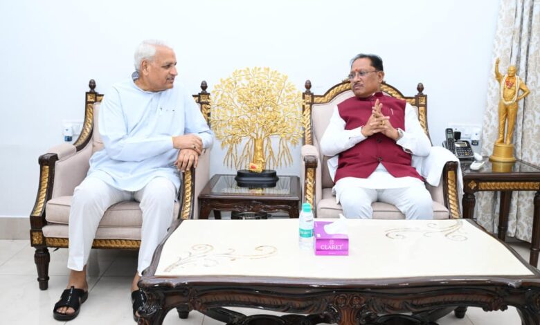 मुख्यमंत्री विष्णुदेव साय से लघु उद्योग भारती के प्रतिनिधिमंडल ने की सौजन्य मुलाकात: 14वें इंडिया इंडस्ट्रियल फेयर की तैयारियों पर हुई चर्चा…..