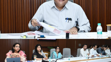 शत-प्रतिशत सत्यापन कर पात्र हितग्राहियों को योजनाओं का लाभ सुनिश्चित करें: मुख्य सचिव विकास शील…