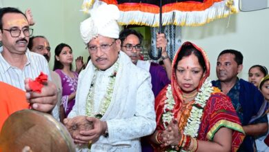 मुख्यमंत्री विष्णुदेव साय ने दोकड़ा की ऐतिहासिक रथयात्रा में निभाई गजपति महाराजा की परंपरा : भगवान श्री जगन्नाथ का रथ खींचकर प्रदेशवासियों के सुख, समृद्धि और खुशहाली की कामना की…..
