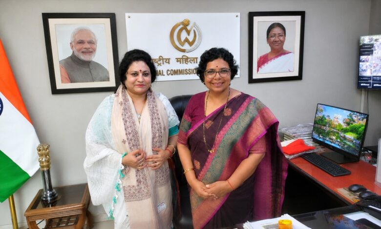 राष्ट्रीय महिला आयोग की अध्यक्ष विजया रहाटकर से राज्य महिला आयोग की अध्यक्ष डॉ. ममता साहू ने की सौजन्य भेंट…