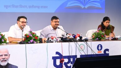 स्कूल शिक्षा विभाग की उपलब्धियों पर मंत्री गजेंद्र यादव ने की प्रेस कॉन्फ्रेंस, दो वर्षों के कार्यों का रखा लेखा-जोखा..