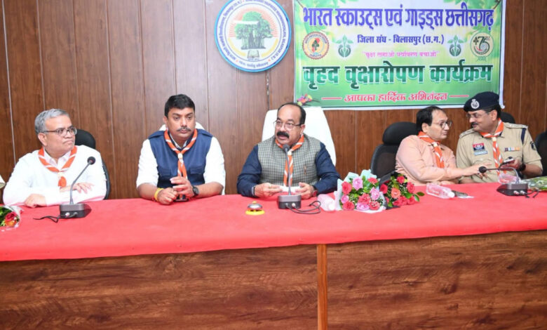 उप मुख्यमंत्री अरुण साव ने किया पौधारोपण, बोले हरियाली बढ़ेगी तो पर्यावरण भी स्वस्थ और सुंदर बनेगा….