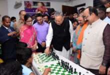 राजनांदगांव में राज्य स्तरीय जूनियर शतरंज प्रतियोगिता का समापन- डॉ. रमन सिंह और अरुण साव ने बढ़ाया खिलाड़ियों का उत्साह….
