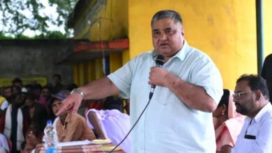 ग्रामीणों की समस्याओं के त्वरित निराकरण के लिए मंत्री राजेश अग्रवाल ने दिए अधिकारियों को निर्देश….. ग्रामीणों की समस्याओं के त्वरित निराकरण के लिए मंत्री राजेश अग्रवाल ने दिए अधिकारियों को निर्देश…..