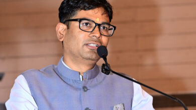 भगवान सहस्रबाहु की प्रतिमा का अनावरण, सामाजिक एकता और नई पीढ़ी के उत्थान का दिया संदेश, वित्त मंत्री ओ.पी. चौधरी एवं स्वास्थ्य मंत्री श्याम बिहारी जायसवाल ने किया प्रतिमा का अनावरण…..