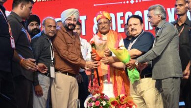 छत्तीसगढ़ में उद्योग और व्यापार के लिए अनुकूल वातावरण, नई उद्योग नीति से निवेश को मिल रही नई गति,सीजी टेंट एंड डेकोर एक्सपो-2026 में शामिल हुए मुख्यमंत्री विष्णुदेव साय छत्तीसगढ़ में उद्योग और व्यापार के लिए अनुकूल वातावरण, नई उद्योग नीति से निवेश को मिल रही नई गति,सीजी टेंट एंड डेकोर एक्सपो-2026 में शामिल हुए मुख्यमंत्री विष्णुदेव साय