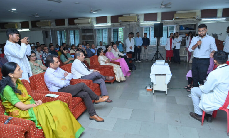 नेत्रदान को बढ़ावा देने के लिए अम्बेडकर अस्पताल में राज्य स्तरीय कार्यशाला आयोजित….. नेत्रदान को बढ़ावा देने के लिए अम्बेडकर अस्पताल में राज्य स्तरीय कार्यशाला आयोजित…..