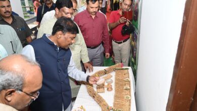 औषधि पौधों की खेती किसानों की आय बढ़ाने का प्रभावी माध्यम: वन मंत्री केदार कश्यप….. औषधि पौधों की खेती किसानों की आय बढ़ाने का प्रभावी माध्यम: वन मंत्री केदार कश्यप…..