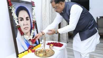 मुख्यमंत्री साय ने छत्तीसगढ़ की प्रथम महिला सांसद और समाज सेविका मिनीमाता जी की पुण्यतिथि पर किया नमन….
