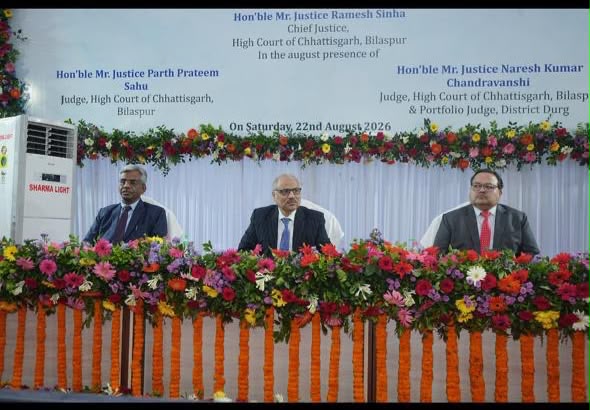 मुख्य न्यायाधिपति रमेश सिन्हा ने दुर्ग में नवीन न्यायालय भवन के निर्माण हेतु किया भूमिपूजन….. मुख्य न्यायाधिपति रमेश सिन्हा ने दुर्ग में नवीन न्यायालय भवन के निर्माण हेतु किया भूमिपूजन…..