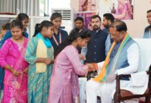 महतारी के आशीष से, राखी के विश्वास से मुख्यमंत्री विष्णु देव साय के नेतृत्व में महिलाओं के सम्मान, स्वावलंबन और आर्थिक सशक्तिकरण की दिशा में निरंतर पहल….