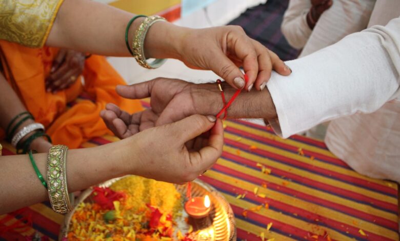 रक्षाबंधन पर केन्द्रीय जेल रायपुर में मुलाकात की व्यवस्था, बहनों के लिए भेंट का समय सुबह 8 बजे से दोपहर 3 बजे तक समय….