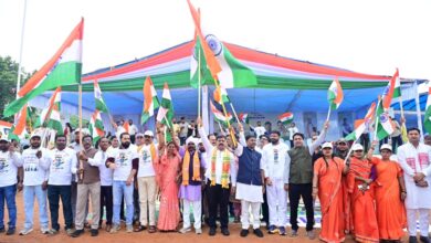 नारायणपुर से शुरू हुई बस्तर तिरंगा यात्रा: उपमुख्यमंत्री विजय शर्मा और वन मंत्री केदार कश्यप ने बाइक चलाकर किया नेतृत्व, नक्सल प्रभावित क्षेत्रों में पहुंचेगा तिरंगा…. नारायणपुर से शुरू हुई बस्तर तिरंगा यात्रा: उपमुख्यमंत्री विजय शर्मा और वन मंत्री केदार कश्यप ने बाइक चलाकर किया नेतृत्व, नक्सल प्रभावित क्षेत्रों में पहुंचेगा तिरंगा….