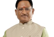 जशपुर जिले में सड़क सुदृढ़ीकरण को मिली बड़ी गति, 12.63 करोड़ रुपये स्वीकृत: मुख्यमंत्री विष्णुदेव साय…. जशपुर जिले में सड़क सुदृढ़ीकरण को मिली बड़ी गति, 12.63 करोड़ रुपये स्वीकृत: मुख्यमंत्री विष्णुदेव साय….