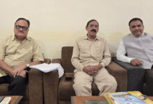 वक्फ बोर्ड अध्यक्ष डॉ. सलीम राज ने यूसीसी समिति सदस्यों से की सौजन्य मुलाकात…..