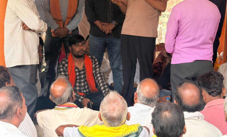 ग्रामीणों से आत्मीय संवाद कर वित्त मंत्री ओपी चौधरी ने सुनी समस्याएं…..
