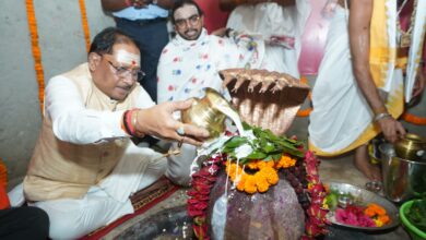मुख्यमंत्री विष्णुदेव साय ने बाबा कर्मेश्वर का किया रुद्राभिषेक, प्रदेशवासियों की सुख-समृद्धि और खुशहाली की कामना की….