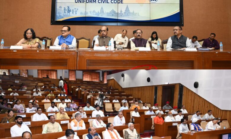 छत्तीसगढ़ में समान नागरिक संहिता पर व्यापक मंथन, धार्मिक और सामाजिक संगठनों सहित आयोग, निगम, मंडल के पदाधिकारियों ने दिए सुझाव….