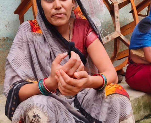 रक्षाबंधन से पहले विष्णु भैया का बहनों को खुशियों का उपहार,महतारी वंदन योजना की 30वीं किस्त से वर्षा राठौर के चेहरे पर खिली मुस्कान, बोलीं—“विष्णु भैया ने हमारी खुशियां दोगुनी कर दीं”….