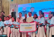 अटल उत्कृष्ट शिक्षा योजना से श्रमिक परिवारों के बच्चों के सपनों को मिली नई उड़ान…..
