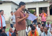 ग्राम सकरबोगा में वित्त मंत्री ओ.पी. चौधरी ने ग्रामीणों से किया आत्मीय संवाद, ग्रामीणों की समस्याएं सुनीं, विकास कार्यों में तेजी का दिया भरोसा….