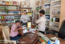 अनियमितताओं के चलते किसान एग्रो कृषि केन्द्र की कीटनाशक अनुज्ञप्ति 15 दिवस के लिए निलंबित