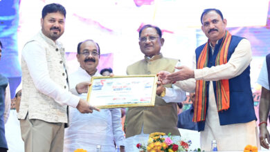 आयुर्वेद भारत की प्राचीन ज्ञान परंपरा की अमूल्य धरोहर, आधुनिक स्वास्थ्य सेवाओं के साथ भारतीय चिकित्सा पद्धतियों को भी दे रहे बढ़ावा – मुख्यमंत्री विष्णुदेव साय….