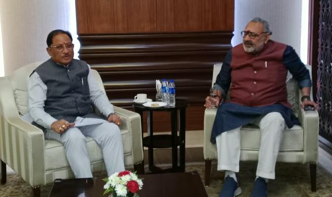 टेक्सटाइल सेक्टर में छत्तीसगढ़ के लिए बड़ी संभावनाएं, केंद्र करेगा हरसंभव सहयोग, केंद्रीय वस्त्र मंत्री गिरिराज सिंह से नई दिल्ली में मुख्यमंत्री विष्णु देव साय ने की मुलाकात….