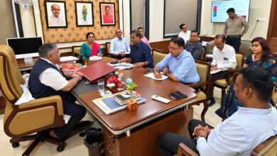 नुक्कड़ नाटकों से गूंजेगी ‘सेवा’ की गाथा, इन्फ्लूएंसर दिखाएंगे बदलते छत्तीसगढ़ की तस्वीर, पर्यटन एवं संस्कृति मंत्री राजेश अग्रवाल ने ‘सेवा संकल्प अभियान’ के तैयारियों की समीक्षा की 17 सितंबर से 17 अक्टूबर तक प्रदेशभर में होंगे विविध आयोजन….. नुक्कड़ नाटकों से गूंजेगी ‘सेवा’ की गाथा, इन्फ्लूएंसर दिखाएंगे बदलते छत्तीसगढ़ की तस्वीर, पर्यटन एवं संस्कृति मंत्री राजेश अग्रवाल ने ‘सेवा संकल्प अभियान’ के तैयारियों की समीक्षा की 17 सितंबर से 17 अक्टूबर तक प्रदेशभर में होंगे विविध आयोजन…..