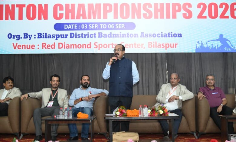 उप मुख्यमंत्री अरुण साव ने वेस्ट जोन इंटर स्टेट बैडमिंटन प्रतियोगिता के विजेताओं को किया पुरस्कृत…..