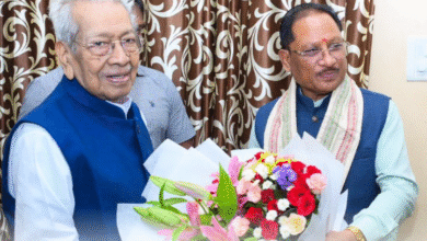 मुख्यमंत्री विष्णु देव साय ने छत्तीसगढ़ के पूर्व राज्यपाल विश्वभूषण हरिचंदन से की सौजन्य भेंट… मुख्यमंत्री विष्णु देव साय ने छत्तीसगढ़ के पूर्व राज्यपाल विश्वभूषण हरिचंदन से की सौजन्य भेंट…