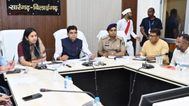 विकसित भारत-2047 के संकल्प से जुड़ेगा सारंगढ़-बिलाईगढ़, ”सेवा संकल्प अभियान” को जन-आंदोलन बनाने में जुटे मंत्री टंक राम वर्मा, तैयारियों की समीक्षा कर दिए निर्देश…. विकसित भारत-2047 के संकल्प से जुड़ेगा सारंगढ़-बिलाईगढ़, ”सेवा संकल्प अभियान” को जन-आंदोलन बनाने में जुटे मंत्री टंक राम वर्मा, तैयारियों की समीक्षा कर दिए निर्देश….