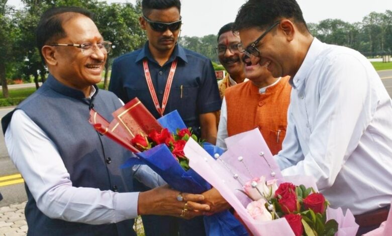 रायगढ़ पहुंचने पर मुख्यमंत्री विष्णुदेव साय का हुआ भव्य स्वागत…..