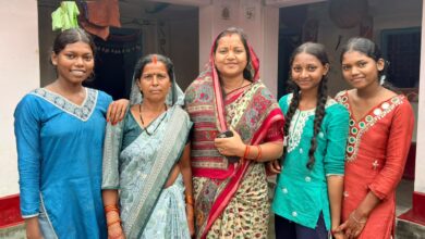 मंत्री लक्ष्मी राजवाड़े पहुंचीं ग्राम कुंजनगर, महिलाओं से किया आत्मीय संवाद, सेवा संकल्प अभियान के तहत महतारी वंदन और प्रधानमंत्री मातृ वंदना योजना की हितग्राहियों से जानी योजनाओं की उपयोगिता….