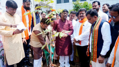 सेवा संकल्प अभियान : उप मुख्यमंत्री विजय शर्मा ने महारानी अस्पताल जगदलपुर में किया रक्तदान….