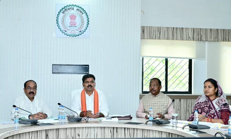 उप मुख्यमंत्री विजय शर्मा की अध्यक्षता में राजनीतिक प्रकरण वापसी समिति की हुई अहम बैठक…. उप मुख्यमंत्री विजय शर्मा की अध्यक्षता में राजनीतिक प्रकरण वापसी समिति की हुई अहम बैठक….