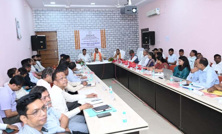 उप मुख्यमंत्री अरुण साव ने की सेवा संकल्प अभियान की तैयारियों की गहन समीक्षा…. उप मुख्यमंत्री अरुण साव ने की सेवा संकल्प अभियान की तैयारियों की गहन समीक्षा….