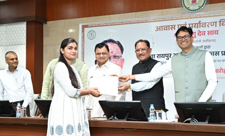 युवाओं को रोजगार, नागरिकों को सुगम सेवाएं और आधुनिक कौशल से जोड़ना हमारी प्राथमिकता : मुख्यमंत्री विष्णु देव साय…. युवाओं को रोजगार, नागरिकों को सुगम सेवाएं और आधुनिक कौशल से जोड़ना हमारी प्राथमिकता : मुख्यमंत्री विष्णु देव साय….