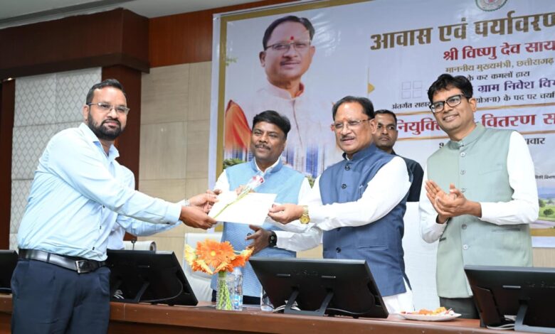 भविष्य के छत्तीसगढ़ के शहरों को आकार देने की महत्वपूर्ण जिम्मेदारी अब युवा टाउन प्लानर्स के कंधों पर – मुख्यमंत्री विष्णुदेव साय….. भविष्य के छत्तीसगढ़ के शहरों को आकार देने की महत्वपूर्ण जिम्मेदारी अब युवा टाउन प्लानर्स के कंधों पर – मुख्यमंत्री विष्णुदेव साय…..
