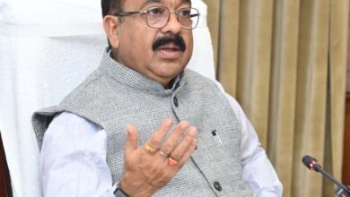 सुबह शहर में निकलें अधिकारी, जमीनी हकीकत देखें और काम कराएं : मंत्री अरुण साव…..