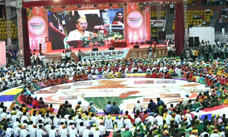‘नमो सेवा गाथा’ लाइट एंड साउंड शो में जीवंत हुई प्रधानमंत्री श्री नरेंद्र मोदी की प्रेरणादायी जीवन यात्रा,‘सेवा के रंग, राष्ट्र के संग’ समारोह में शामिल हुए मुख्यमंत्री  विष्णुदेव साय