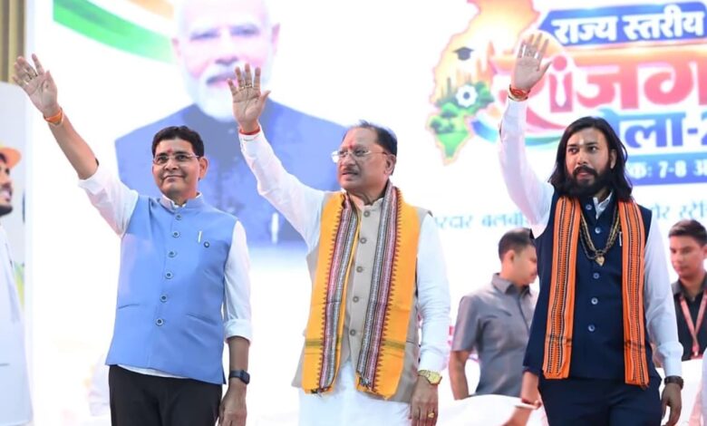 नक्सल प्रकरणों की वापसी के लिए प्रक्रिया में तेजी लाएं, 15 दिनों में जिला स्तरीय समितियों की बैठक करें – उप मुख्यमंत्री विजय शर्मा.. नक्सल प्रकरणों की वापसी के लिए प्रक्रिया में तेजी लाएं, 15 दिनों में जिला स्तरीय समितियों की बैठक करें – उप मुख्यमंत्री विजय शर्मा..
