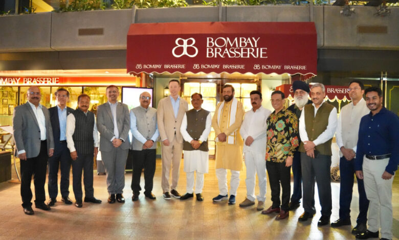 सिंगापुर प्रवास का पहला दिन, मुख्यमंत्री विष्णु देव साय की गार्डन्स बाय द बे के साथ महत्वपूर्ण चर्चा, सिंगापुर बिजनेस फेडरेशन के लीडरशिप डिनर में हुए शामिल…..