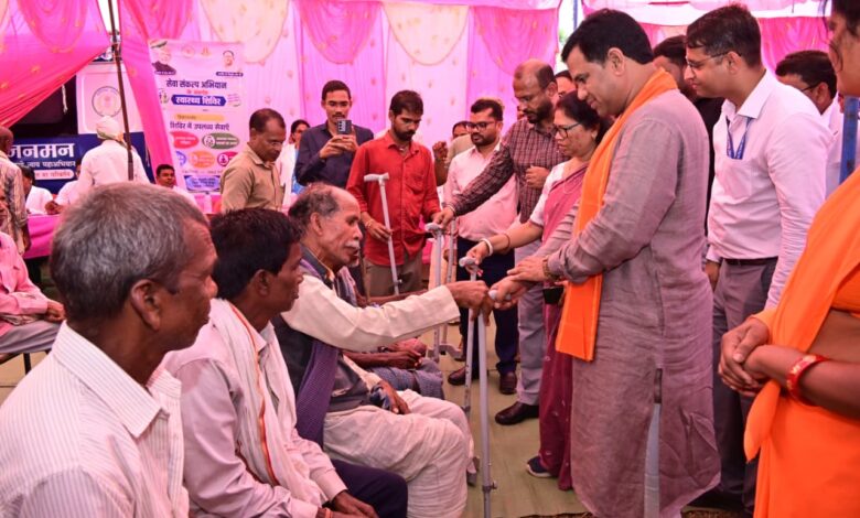 सरकार आपके द्वार: कोटमीकला, अंधियारखोह और गुदुमदेवरी में सेवा सेतु शिविर आयोजित….. सरकार आपके द्वार: कोटमीकला, अंधियारखोह और गुदुमदेवरी में सेवा सेतु शिविर आयोजित…..