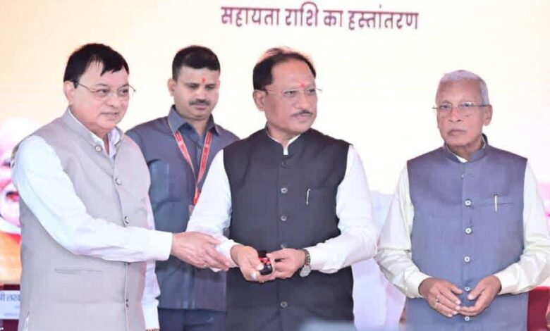 निर्माण श्रमिकों के जीवन में खुशहाली ला रहीं सन्निर्माण कर्मकार मंडल की जनकल्याणकारी योजनाएं…. निर्माण श्रमिकों के जीवन में खुशहाली ला रहीं सन्निर्माण कर्मकार मंडल की जनकल्याणकारी योजनाएं….