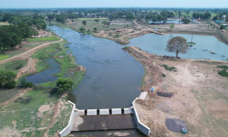 रिफॉर्म उत्सव’ से गाँव-गाँव पहुँचेंगे वाटरशेड विकास सुधार, 16 ग्राम पंचायतों में ग्राम सभाओं के माध्यम से होगी जागरूकता, जनभागीदारी और सामुदायिक स्वामित्व को मिलेगा बढ़ावा… रिफॉर्म उत्सव’ से गाँव-गाँव पहुँचेंगे वाटरशेड विकास सुधार, 16 ग्राम पंचायतों में ग्राम सभाओं के माध्यम से होगी जागरूकता, जनभागीदारी और सामुदायिक स्वामित्व को मिलेगा बढ़ावा…